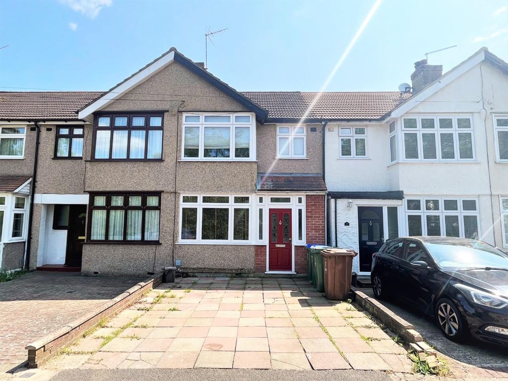3 bed terraced house for sale in Brookend Road, Sidcup DA15 Zoopla