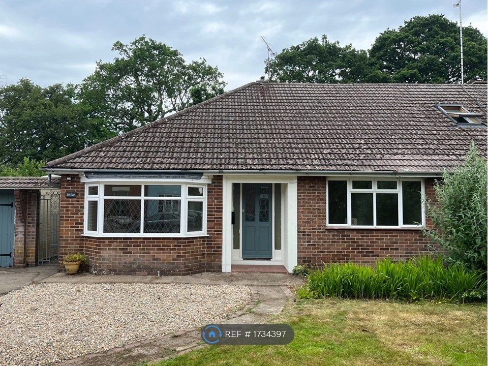 3 bed semidetached house to rent in Anmore Road, Denmead