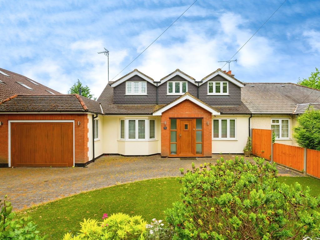 4 bed bungalow for sale in Oakwood Road, Bricket Wood, St. Albans AL2