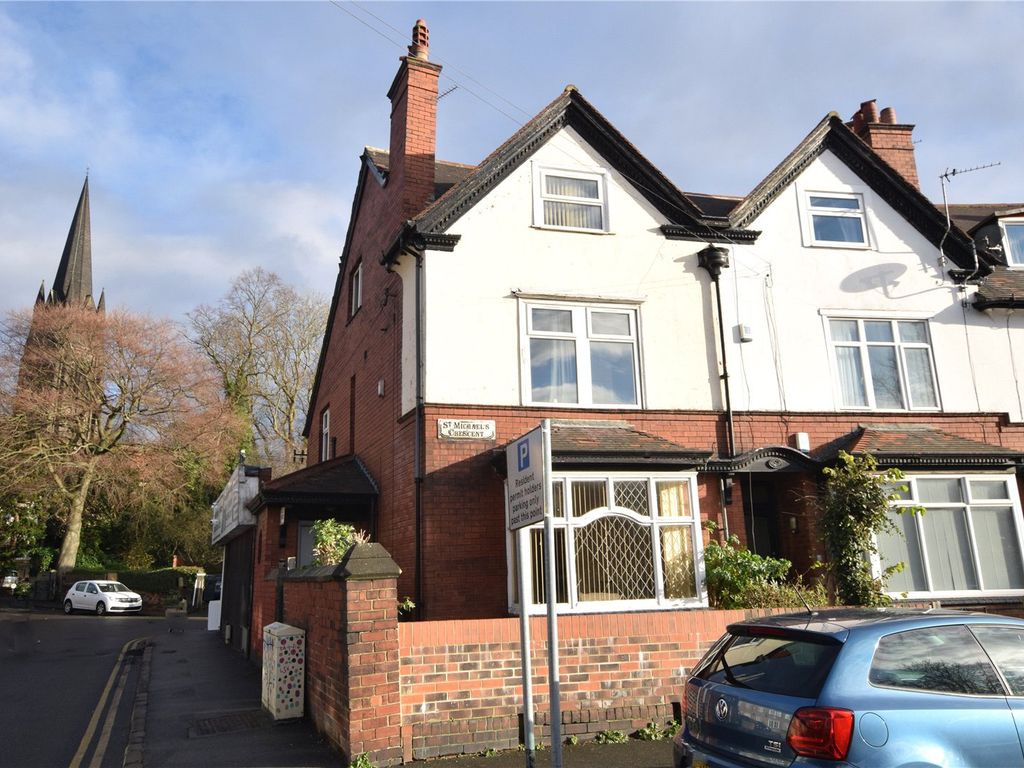 6 bed terraced house for sale in St. Michaels Crescent, Headingley