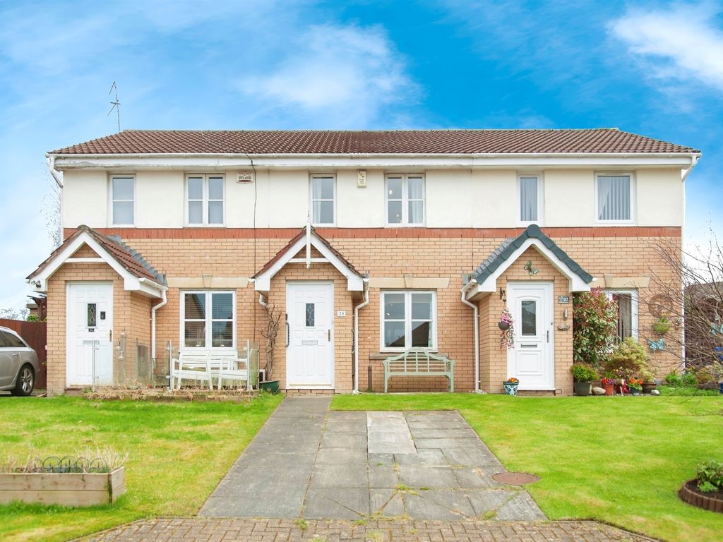 2 bed terraced house for sale in Bobbins Gate, Paisley PA1, £130,000