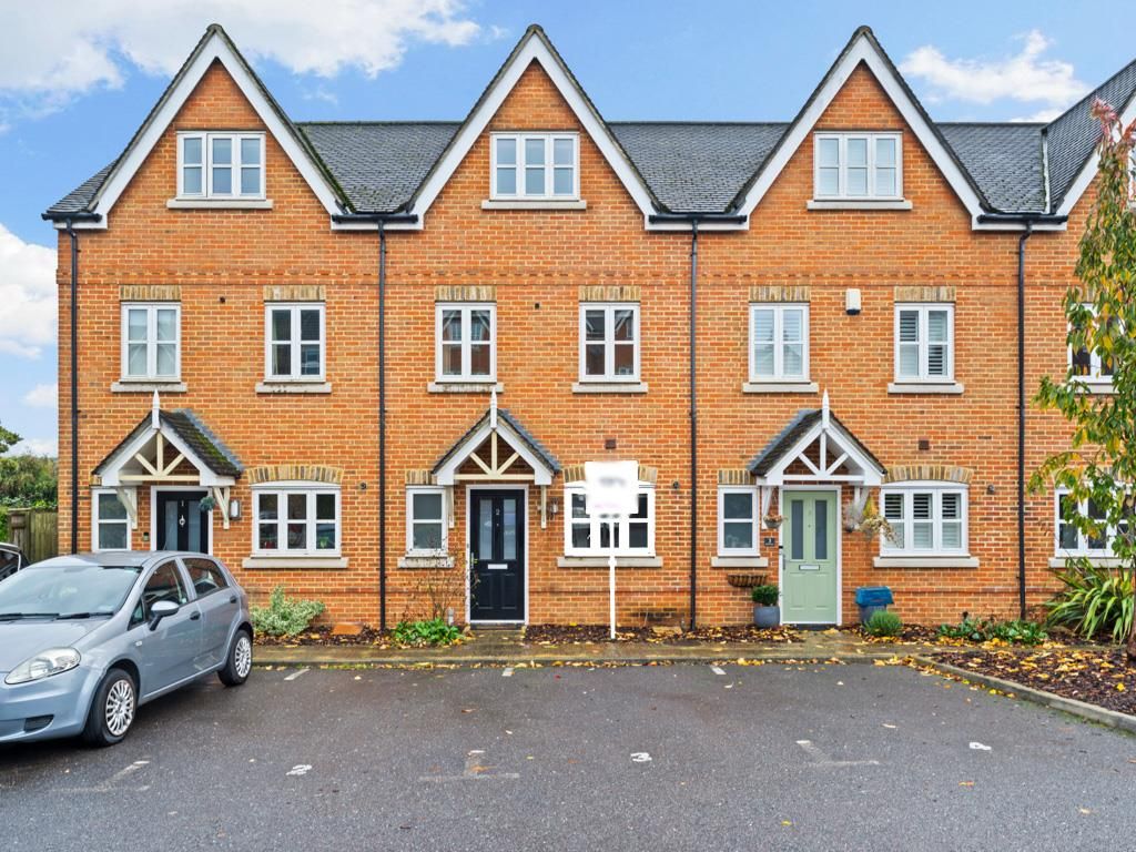 River Close, Guildford GU1  