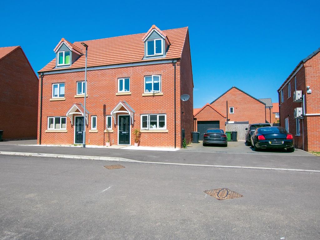 4 bed semidetached house for sale in Constantine Drive, Cardea