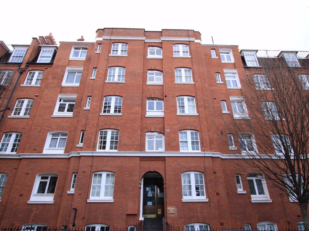 1 bed flat for sale in Street, London WC1H Zoopla