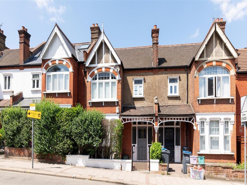 3 bed flat for sale in Arthur Road, London SW19, £580,000 Zoopla