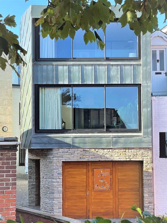 Station Place, Swanage BH19  