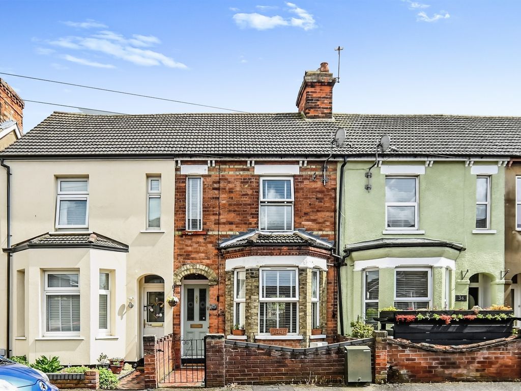 3 bed terraced house for sale in Marne Street, Kempston, Bedford MK42 Zoopla