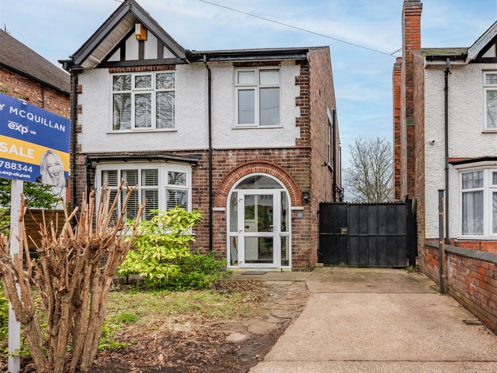 3 bed detached house for sale in Perry Road, Sherwood, Nottingham NG5