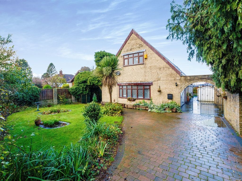 5 bed detached house for sale in Bawtry Road, Wickersley, Rotherham S66 Zoopla