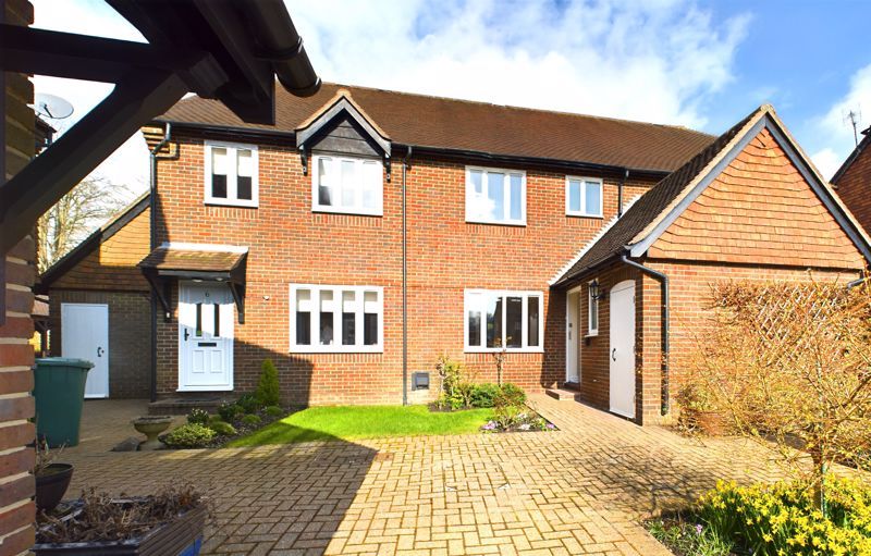 3 bed property for sale in The Walled Garden, Tadworth KT20, £550,000