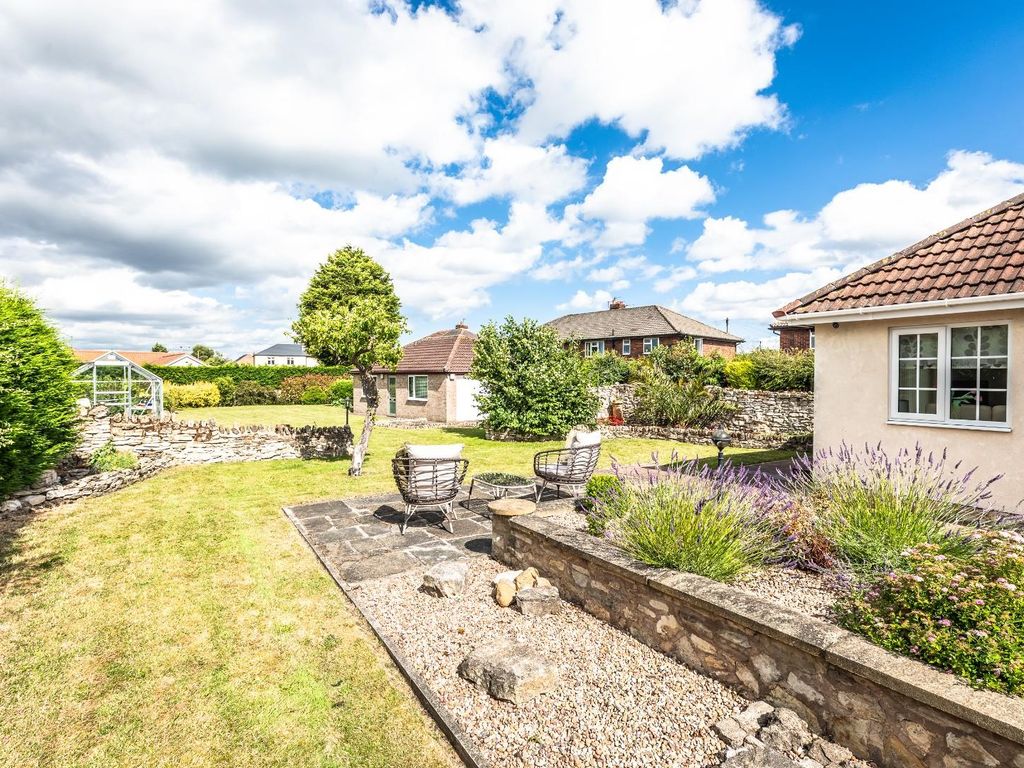 4 bed detached bungalow for sale in Silver Street, Fairburn