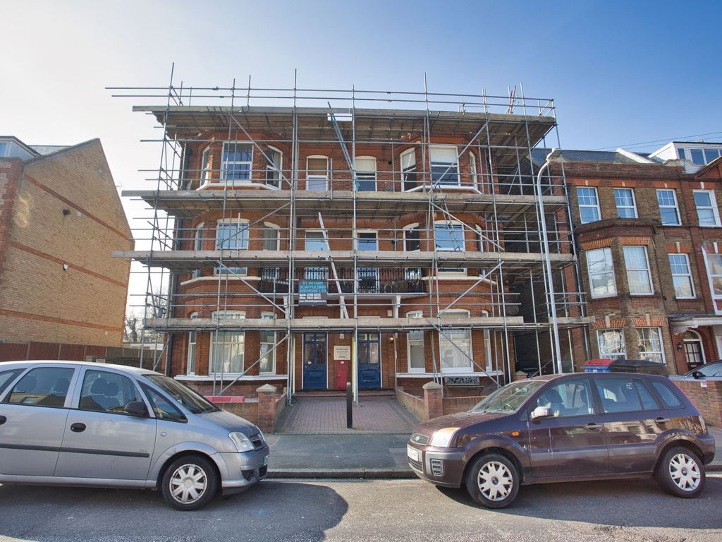 1 bed flat for sale in Harold Road, Cliftonville CT9, £115,000 Zoopla