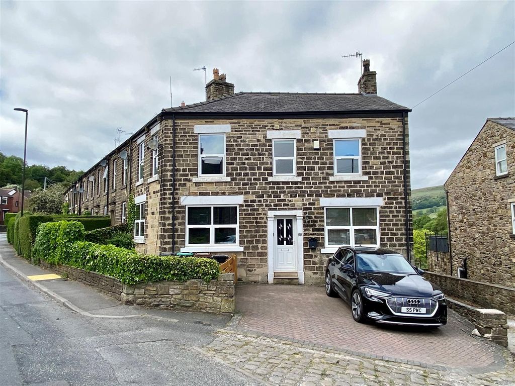 4 bed end terrace house for sale in New Mills Road, Hayfield, High Peak