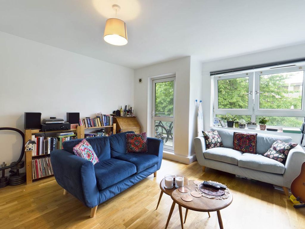 1 bed flat for sale in Rochfort House, Grove Street, Deptford SE8 Zoopla