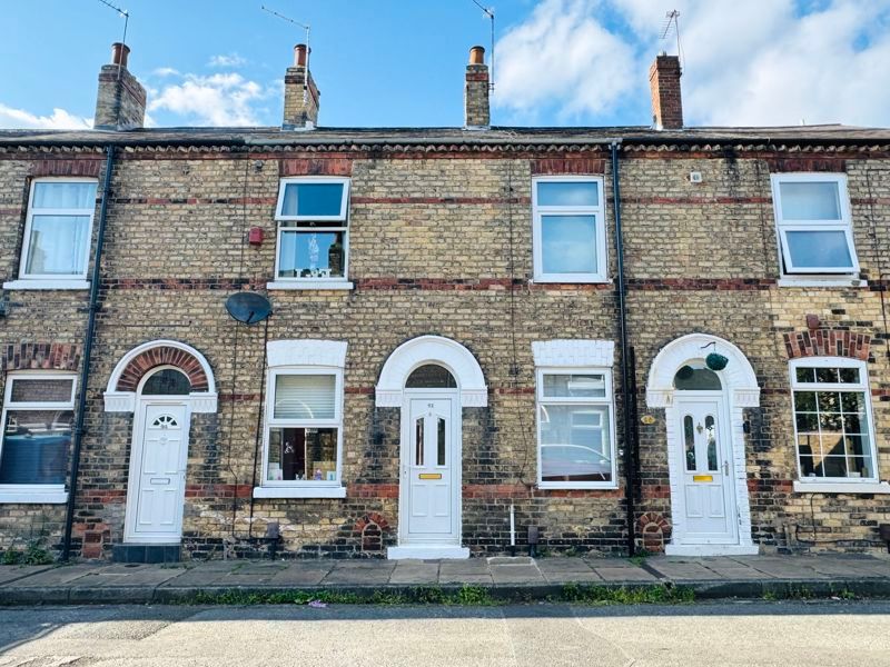 2 bed terraced house for sale in Stamford Street West, York YO26, £