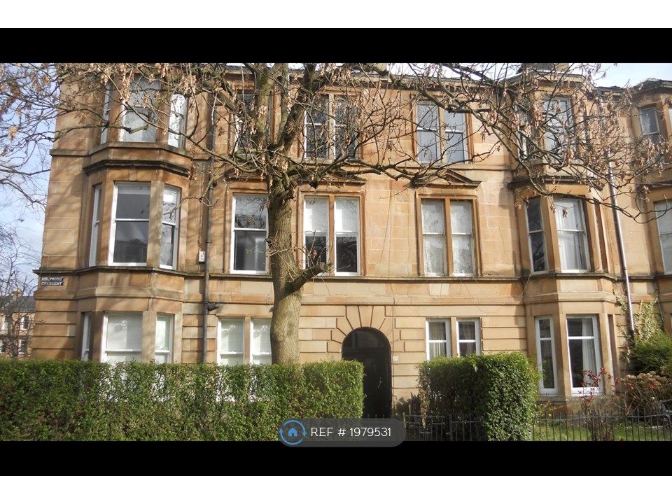 3 bed flat to rent in Holyrood Crescent, Glasgow G20, £2,600 pcm Zoopla