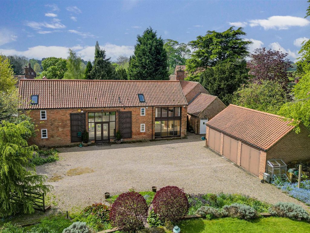 5 bed barn conversion for sale in Chapel Lane, Oxton, Southwell NG25, £