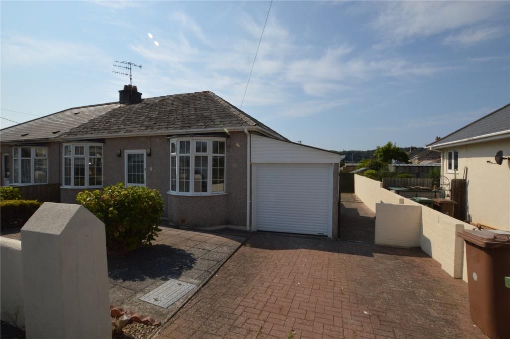 2 bed semidetached bungalow to rent in Quarry Park Road, Plymstock