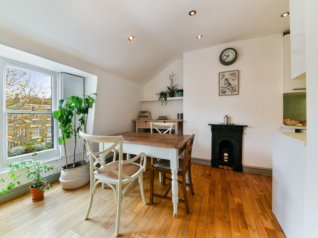 2 bed flat for sale in Bethune Road, London N16 Zoopla