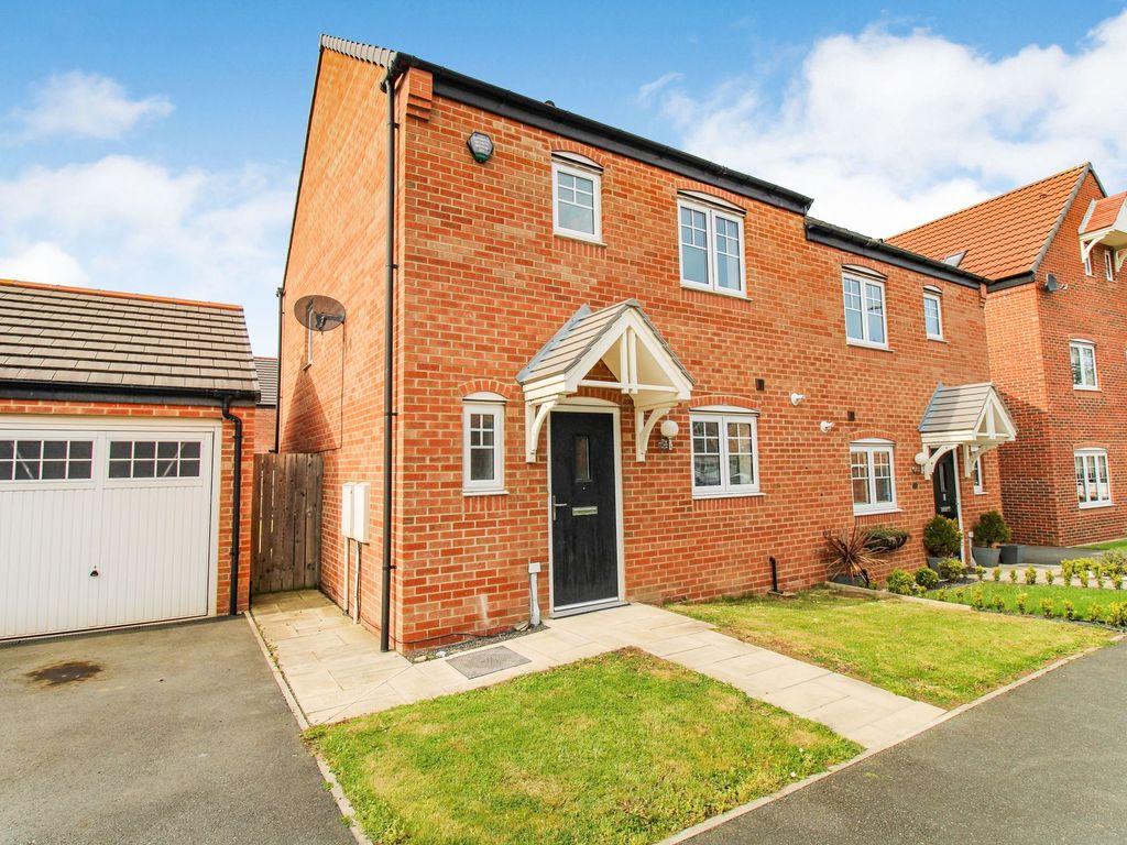 3 bed semidetached house for sale in Cuthbert Way, Morpeth NE61 Zoopla