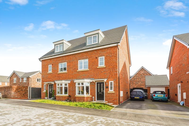 4 bed semidetached house for sale in 3 Allen Dunn Way, Crewe, Cheshire