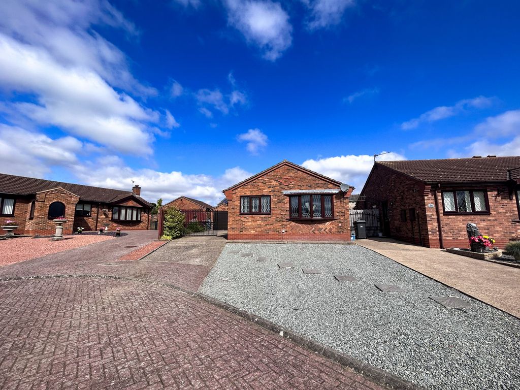 2 bed detached bungalow for sale in Conference Court, Bottesford