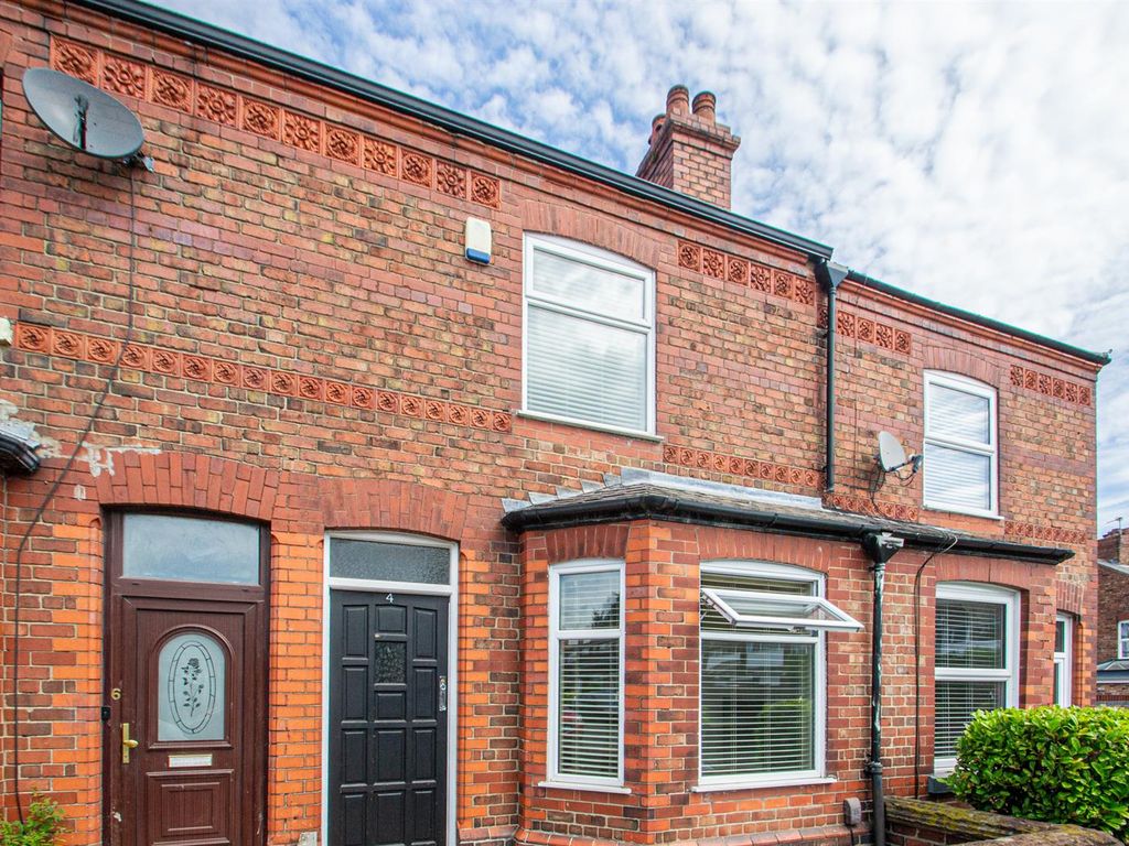 2 bed terraced house to rent in Orchard Street, Stockton Heath