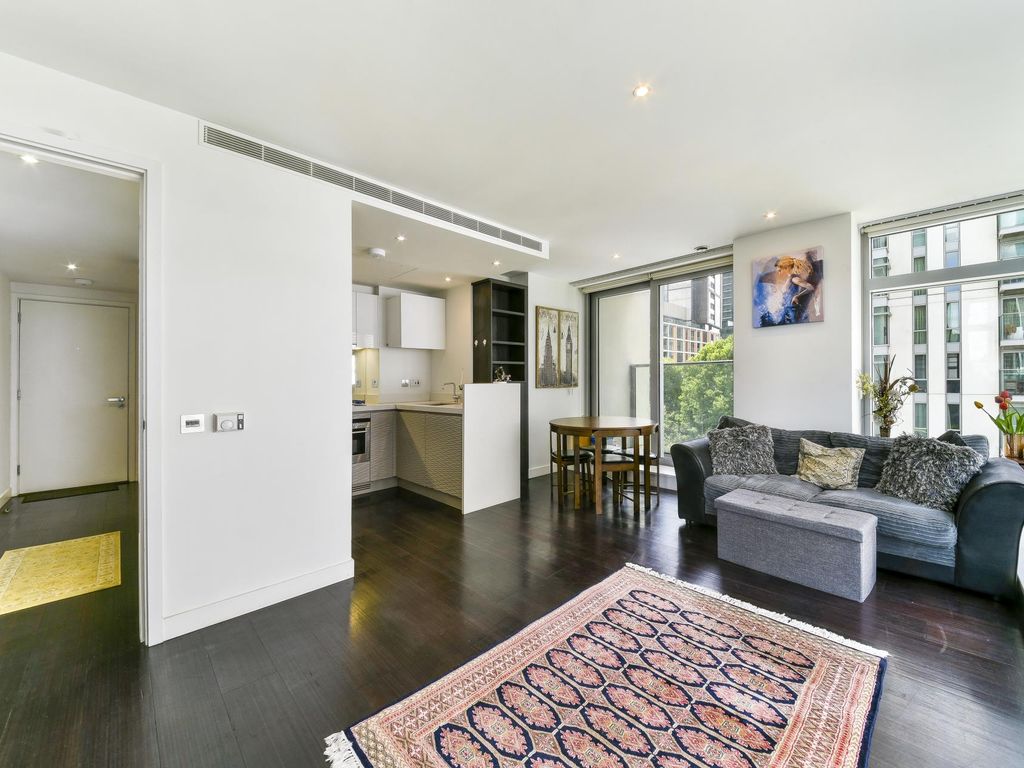 Pan Peninsula, East Tower, Canary Wharf E14