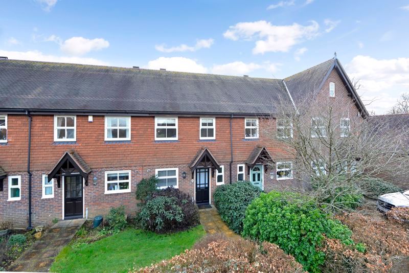 3 bed terraced house for sale in The Common, Cranleigh GU6 Zoopla