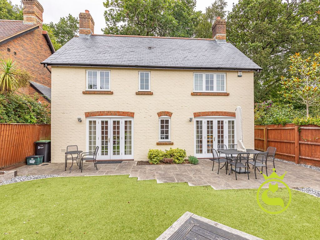 3 bed detached house for sale in Marsh Lane, Poole BH16, £575,000 Zoopla
