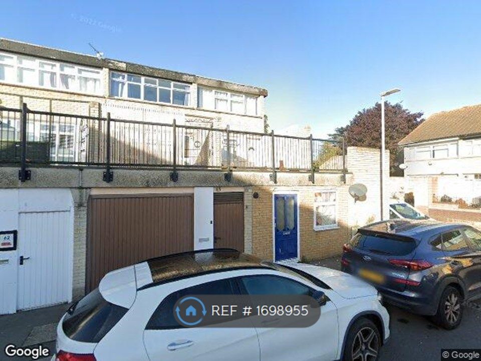 Studio to rent in C Mayfield Close, Uxbridge UB10 Zoopla