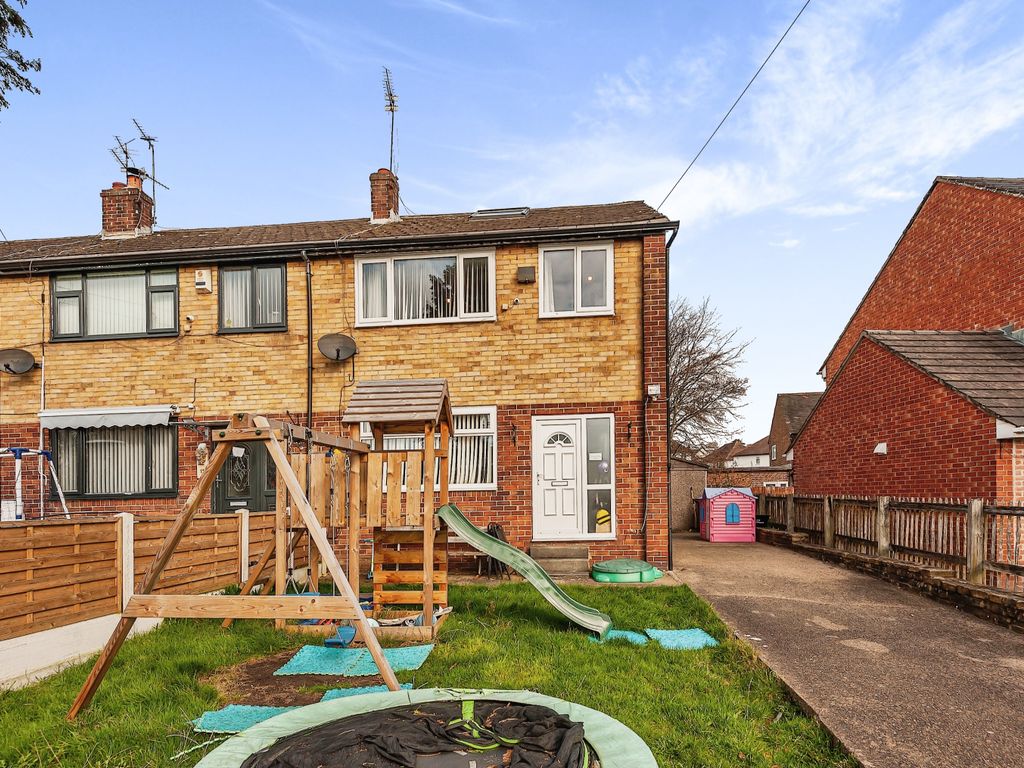 3 bed semidetached house for sale in Bull Royd Lane, Bradford BD8 Zoopla
