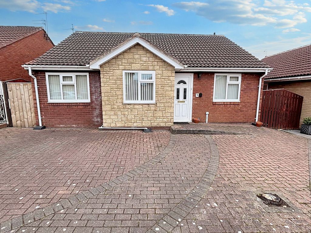 3 bed bungalow for sale in Falcon Court, Ashington NE63, £225,000 Zoopla