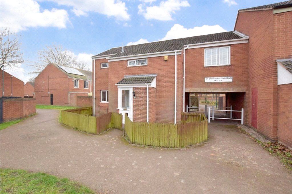4 bed linkdetached house for sale in St. Saviours Gardens, Nottingham