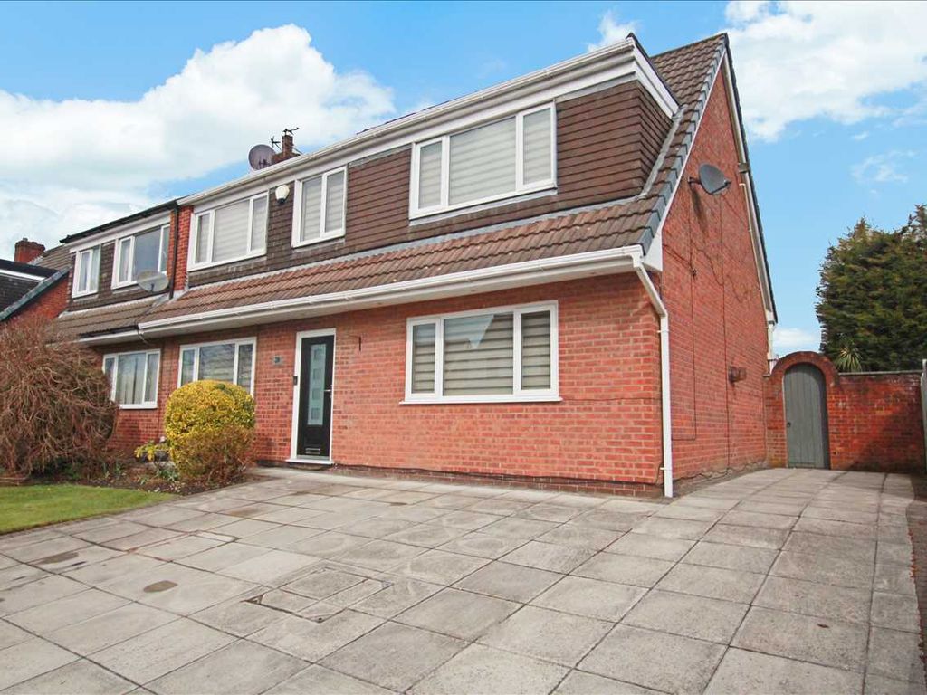 4 bed semidetached house for sale in Marlbrook Drive, Westhoughton