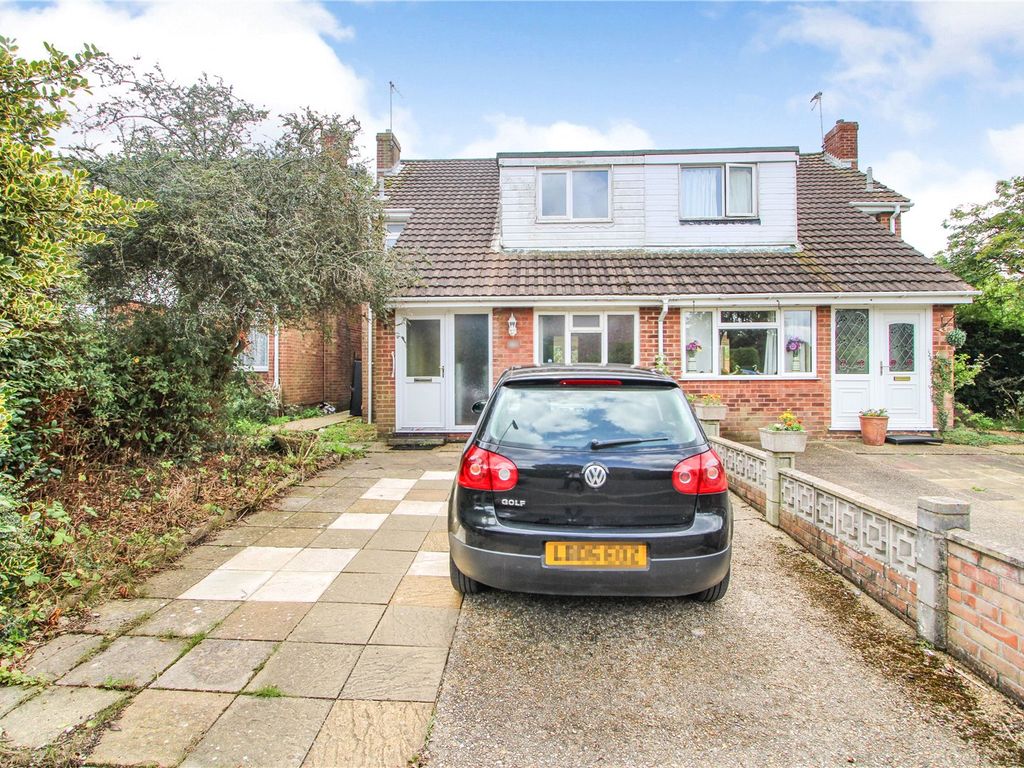 3 bed semidetached house for sale in Ridley Close, Holbury
