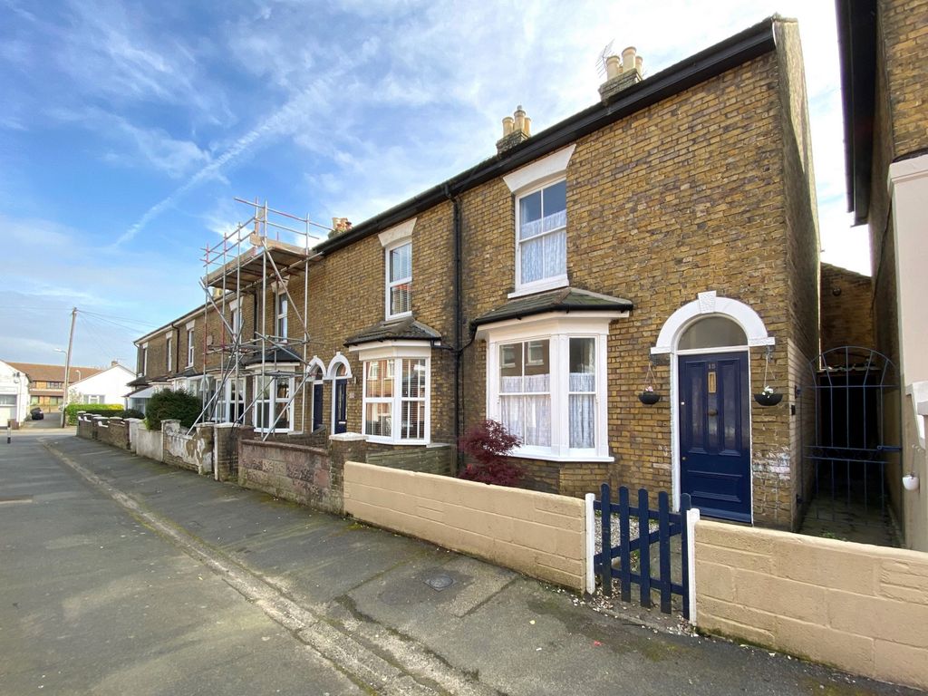 3 bed end terrace house for sale in Church Path, Deal CT14, £295,000
