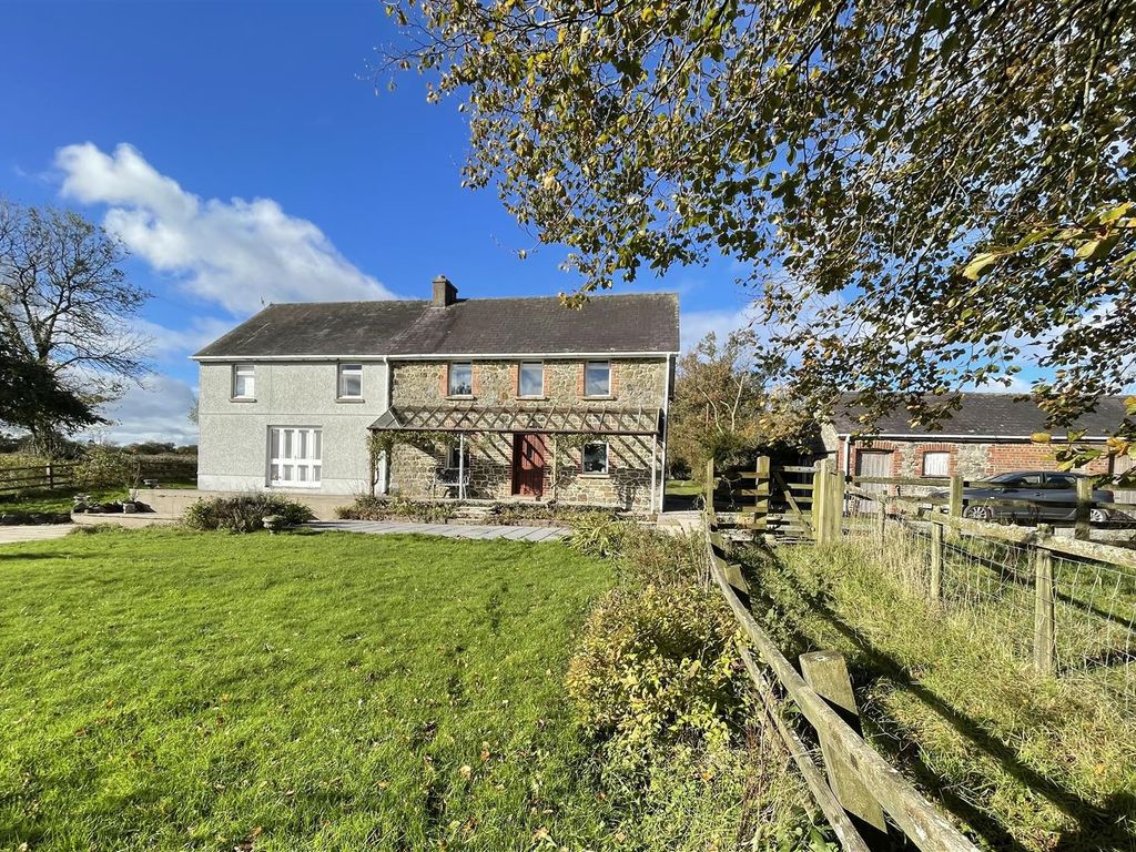 3 bed farm for sale in Capel Isaac, Llandeilo SA19, £565,000 Zoopla