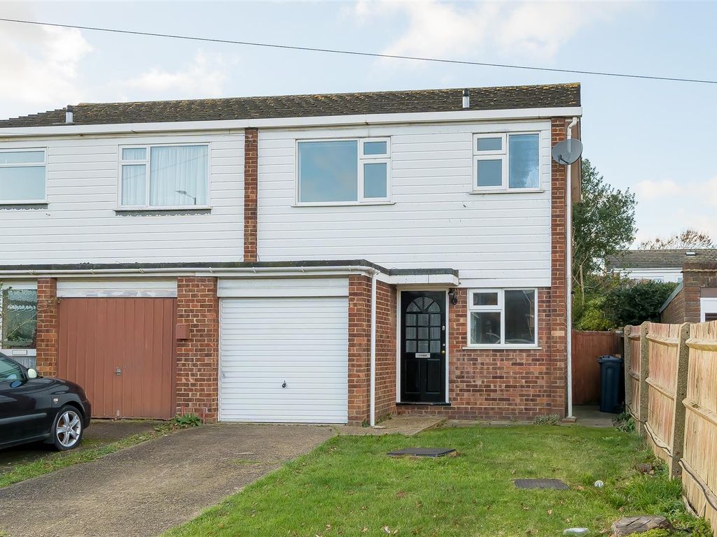 3 bed semidetached house for sale in Crofton Lane, Petts Wood BR5, £
