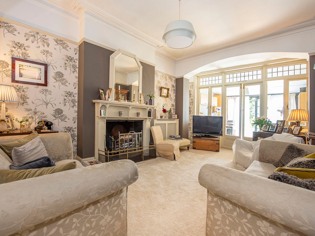6 bed detached house for sale in Steep Hill, London SW16, £1,600,000