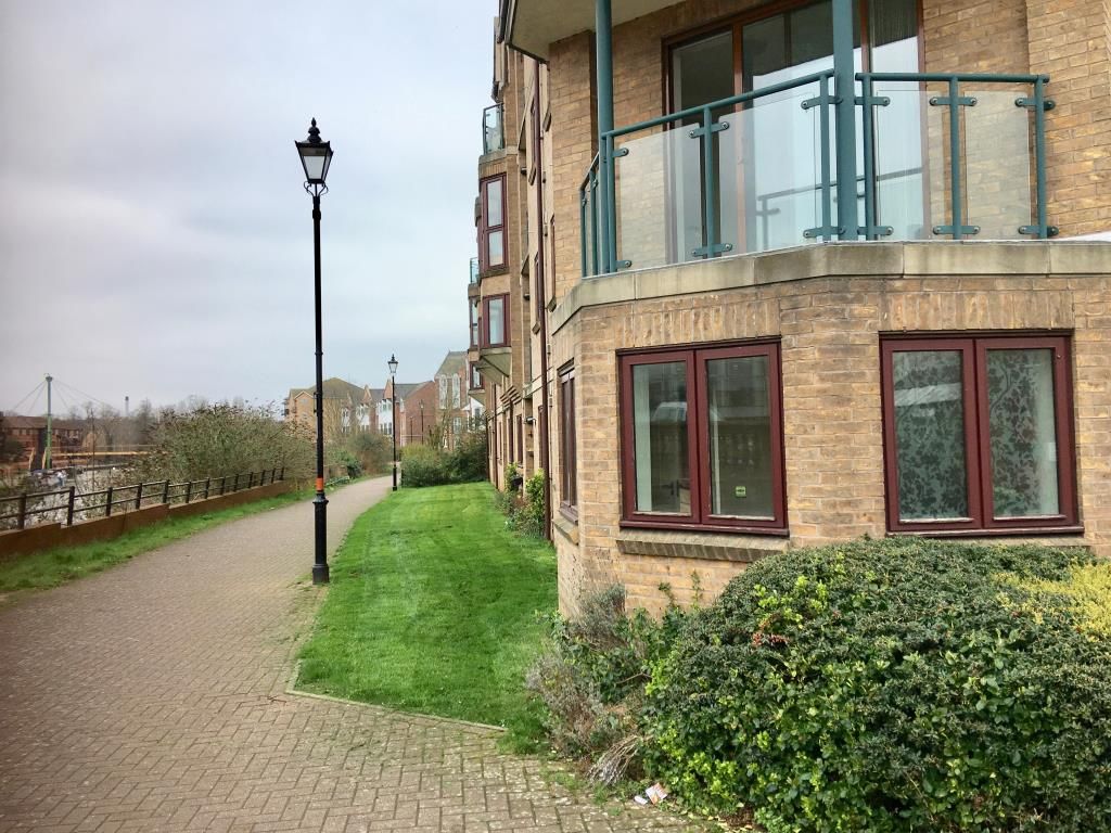 2 bed flat to rent in Henry Bird Way, Northampton NN4 Zoopla