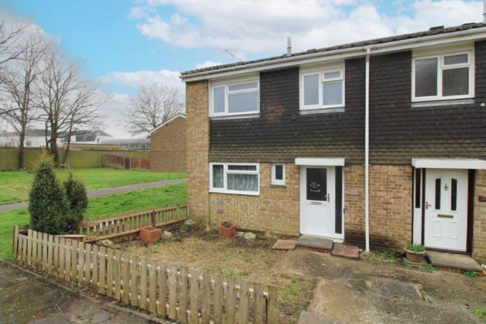 3 bed end terrace house for sale in Gilbert Road, Camberley, Surrey