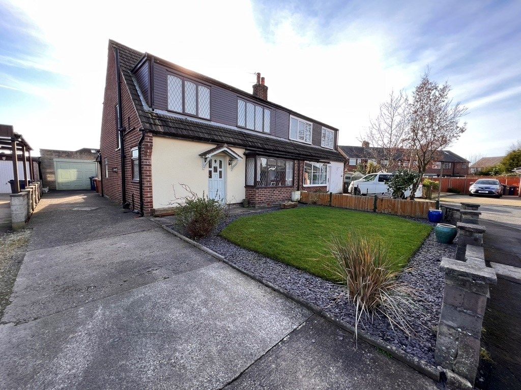 3 bed semidetached house for sale in Junes Walk, Walmer Bridge