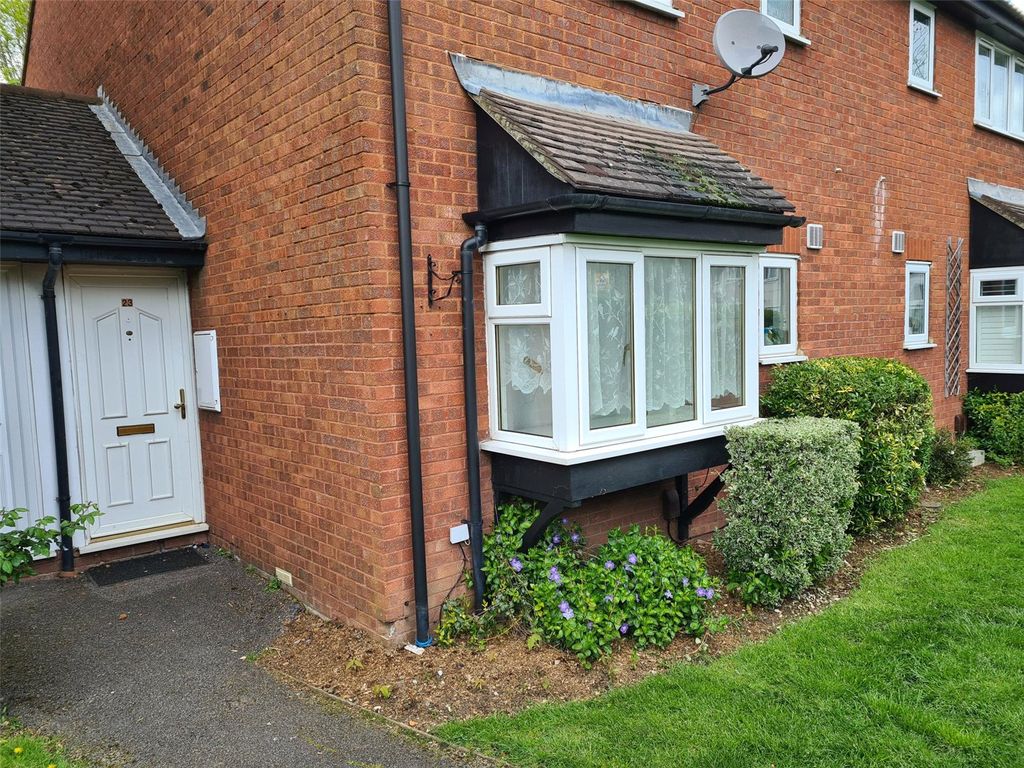1 bed terraced house to rent in Firs Close, Mitcham, Surrey CR4 Zoopla