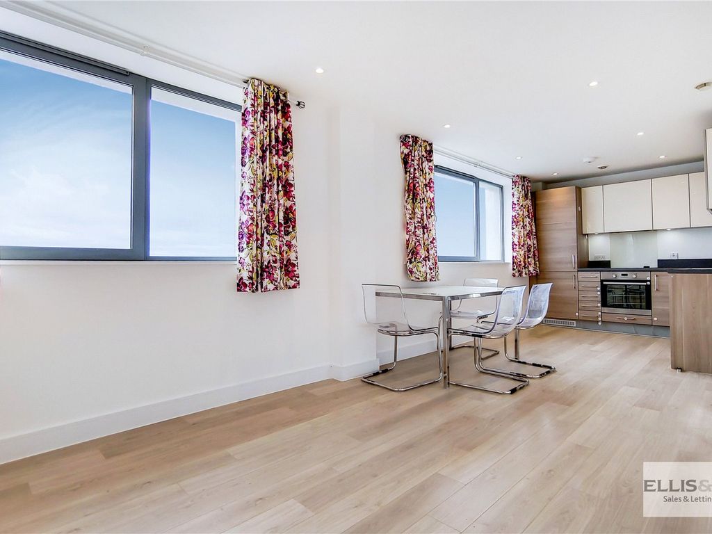 2 bed flat to rent in Wembley, Central Square HA9, £1,950 pcm Zoopla