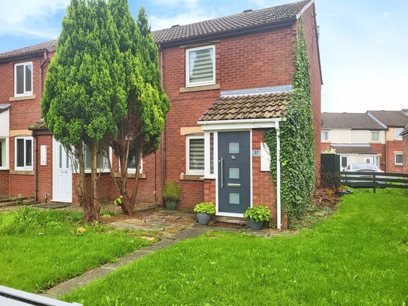 2 bed end terrace house for sale in Brook Court, Bedlington NE22, £