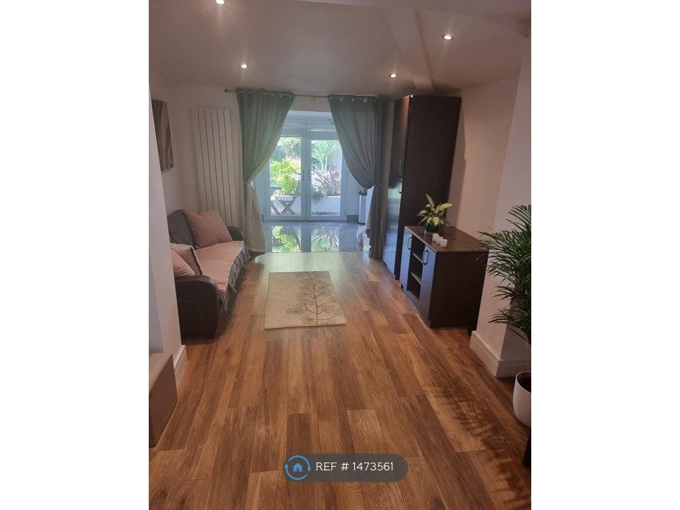 1 bed flat to rent in Newbury, Newbury RG14 Zoopla