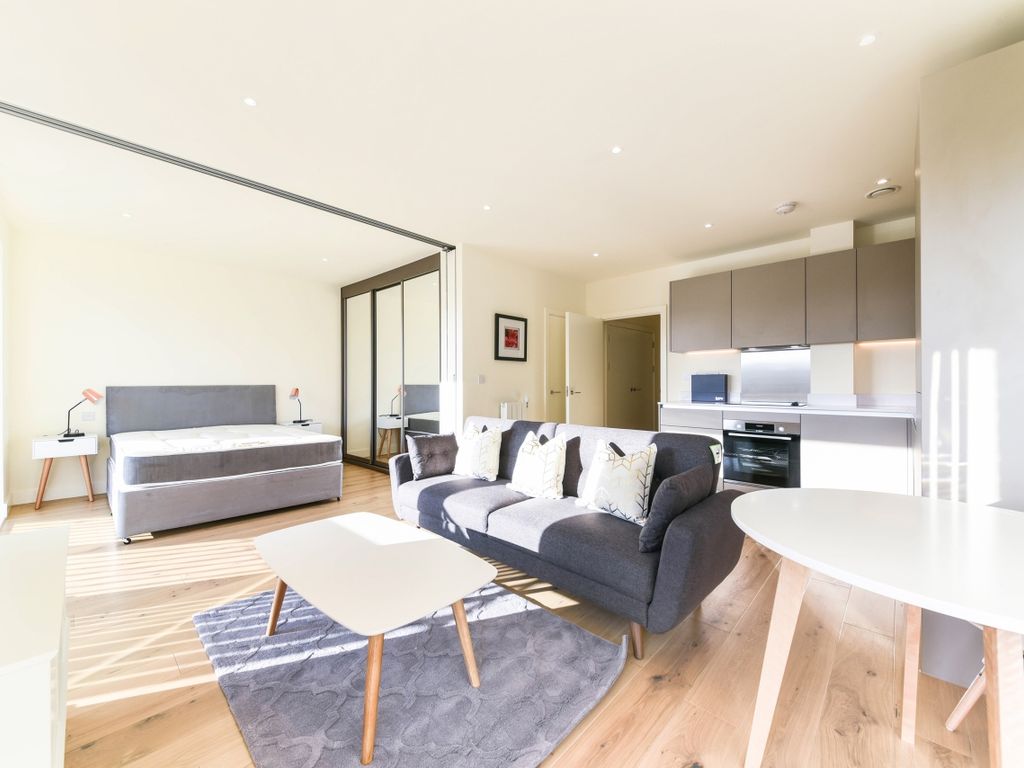 Thunderer Walk London SE18