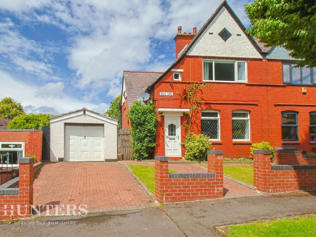 3 bed semidetached house for sale in Brae Side, Garden Suburbs, Oldham