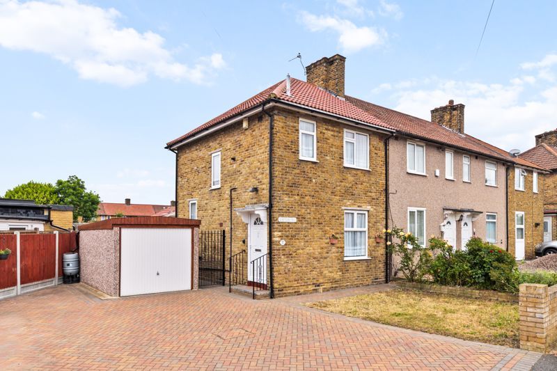 2 bed end terrace house for sale in Sibton Road, Carshalton SM5 Zoopla